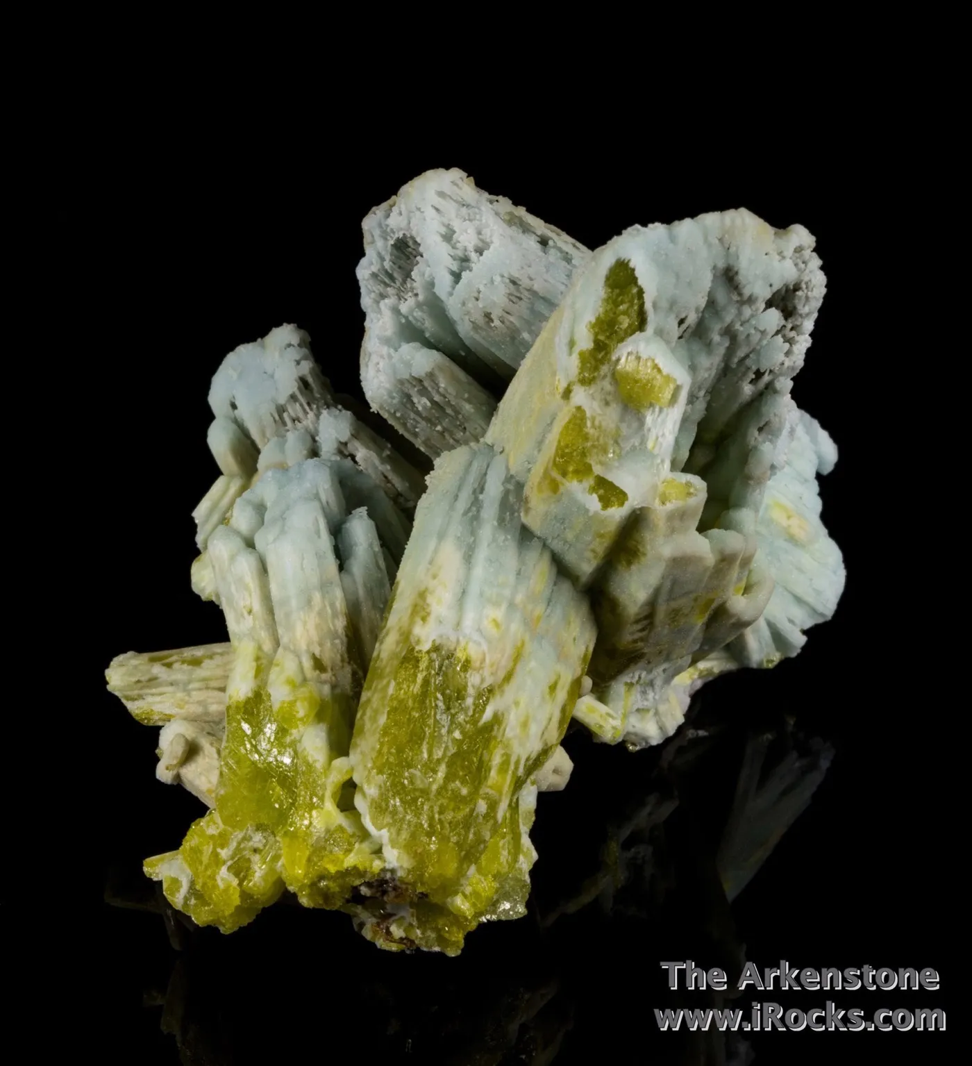Plumbogummite ps Pyromorphite - image 2