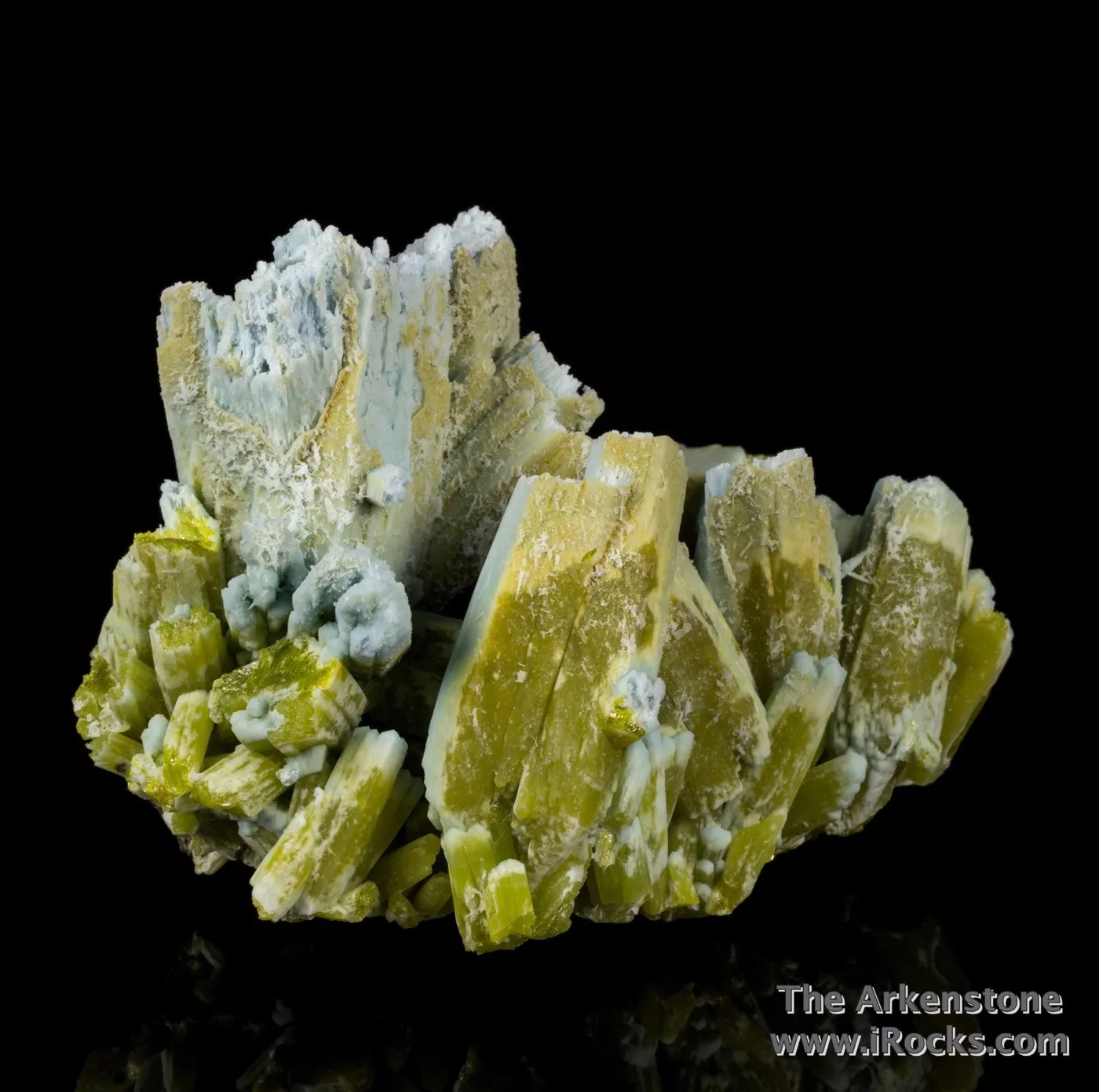 Plumbogummite ps Pyromorphite - image 1