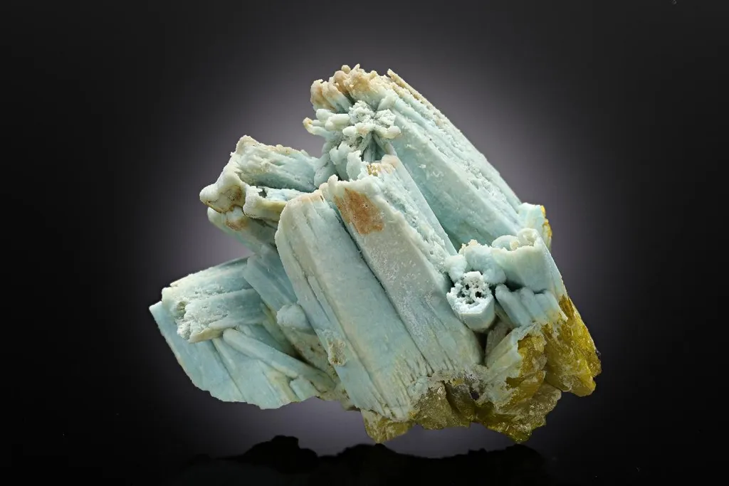 Plumbogummite Pseudomorph After Pyromorphite image