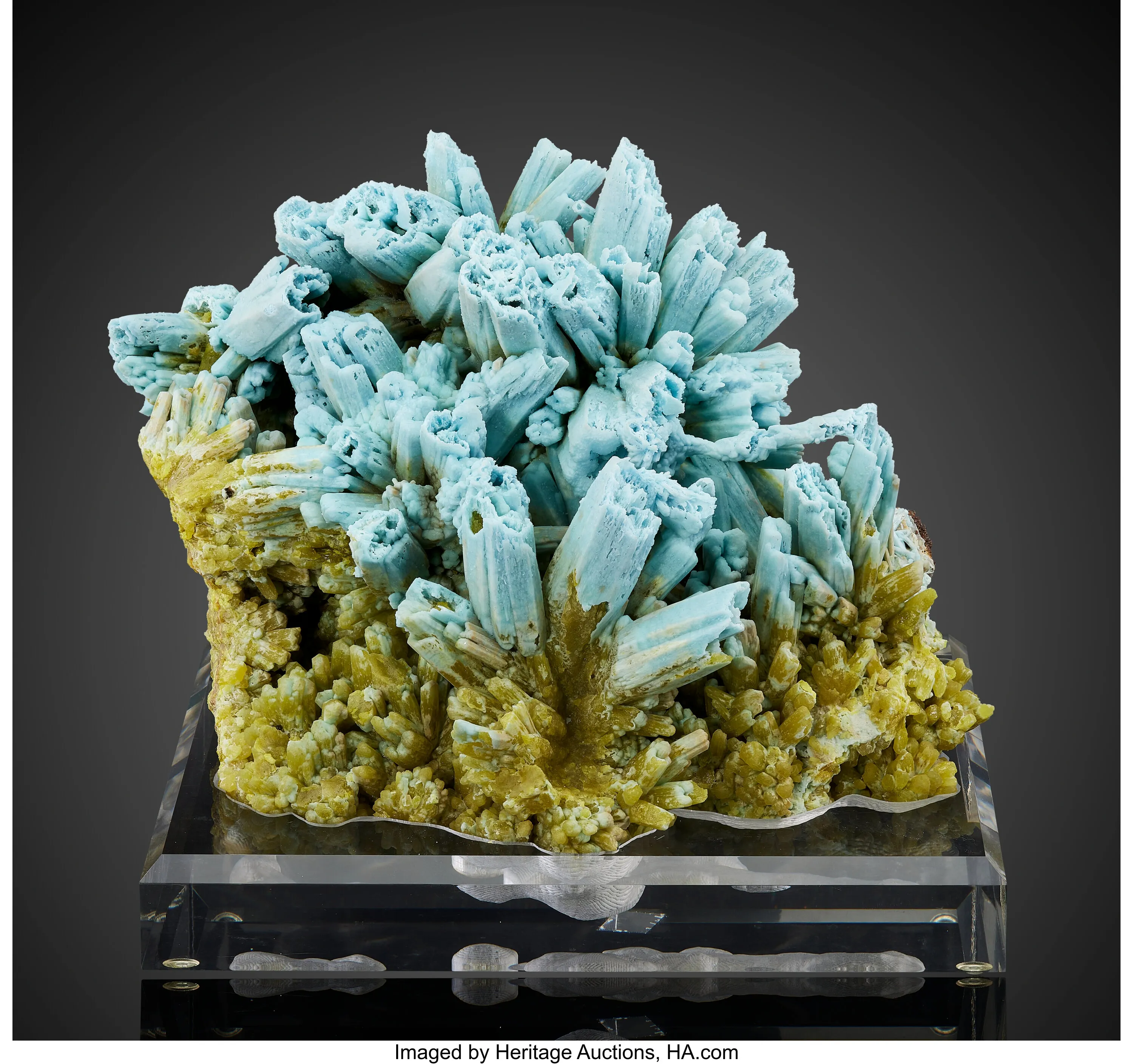 Plumbogummite pseudomorph after Pyromorphite - image 1