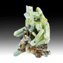 Plumbogummite replacing Pyromorphite - image 1