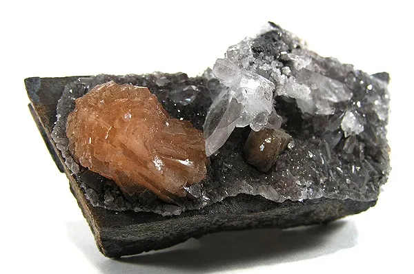 Poldervaartite, Calcite image