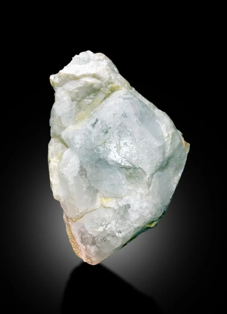 Pollucite from Pakistan - image 4