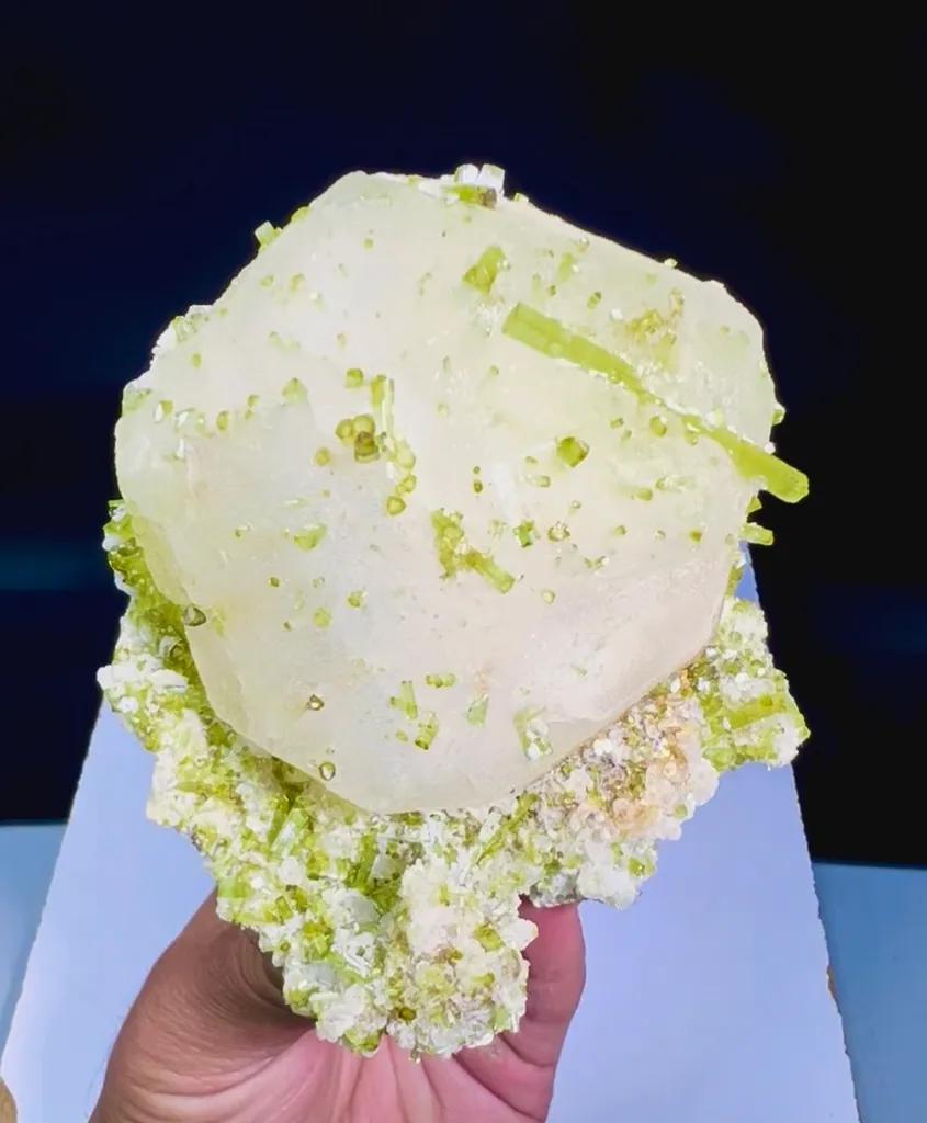 Pollucite from Pakistan, Gilgit-Baltistan, Shigar District, Braldu Valley, Chhappu image