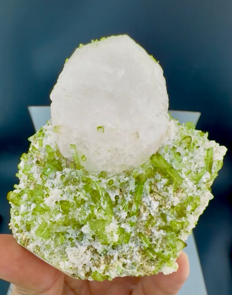 Pollucite from Pakistan, Gilgit-Baltistan, Shigar District, Braldu Valley, Chhappu - image 2