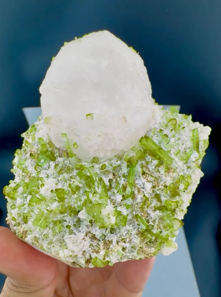 Pollucite from Pakistan, Gilgit-Baltistan, Shigar District, Braldu Valley, Chhappu - image 4