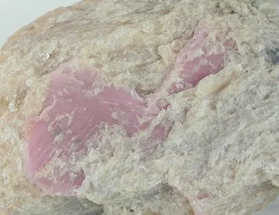Pollucite, Lepidolite - image 2
