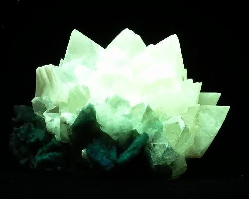 Powellite - image 2