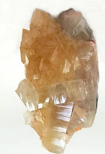 Powellite, Apophyllite-(Kf) - image 1