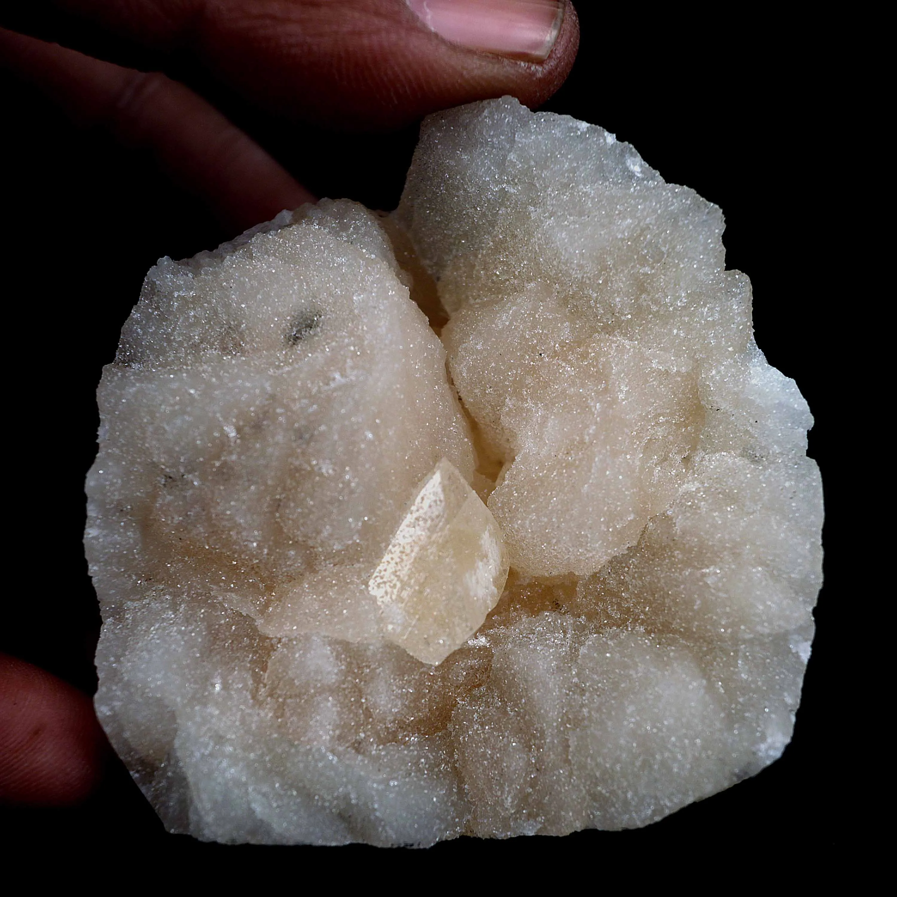 Powellite Fluorescent Mineral with Apophyllite Stilbite Natural Mineral Specimen - image 4