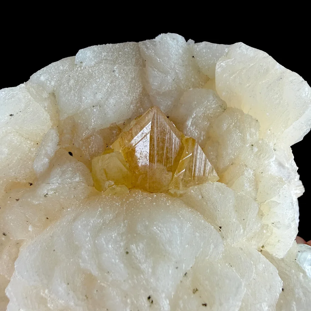 Powellite from Nashik, Nashik District, Nashik Division, Maharashtra, India - image 6