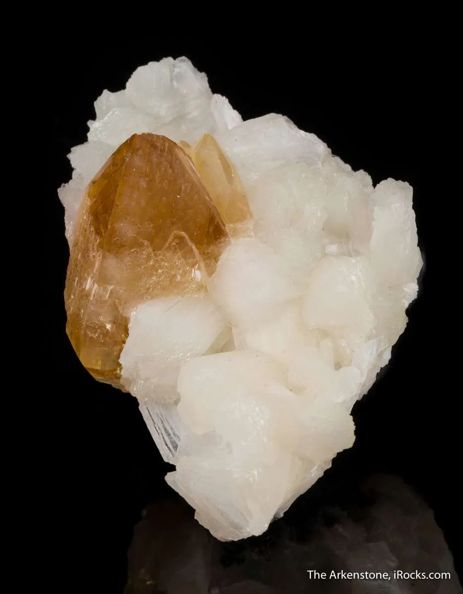 Powellite on Stilbite - image 2