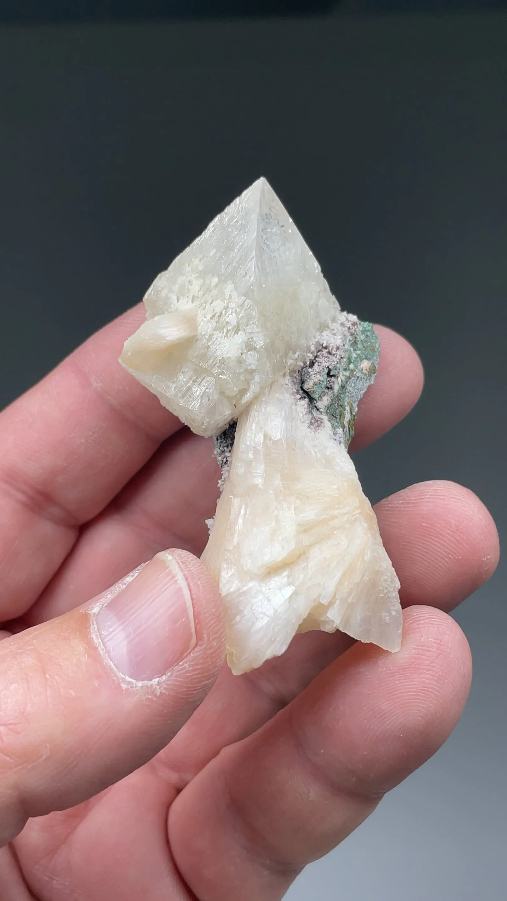 Powellite with Stilbite - image 2