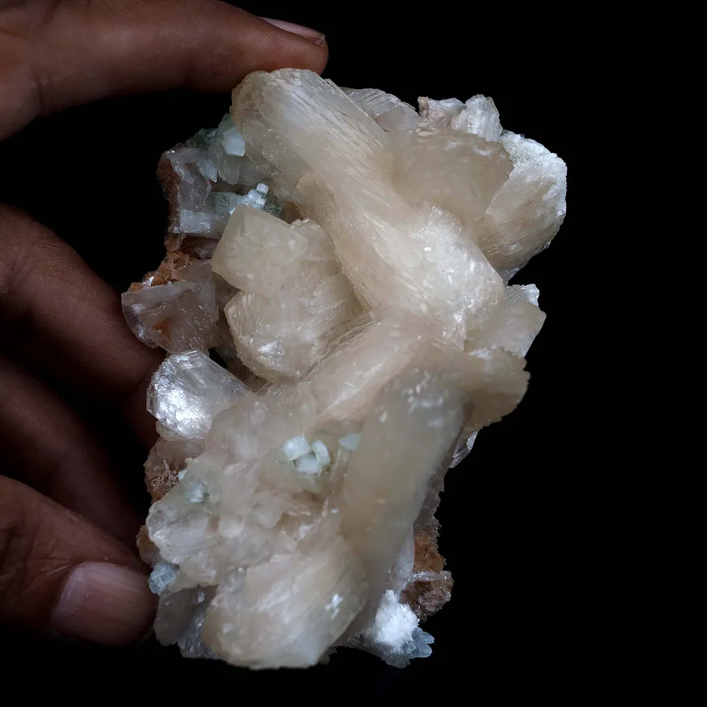 Powellite with Stilbite Rare Find fluorescent Natural Mineral Specimen - image 4