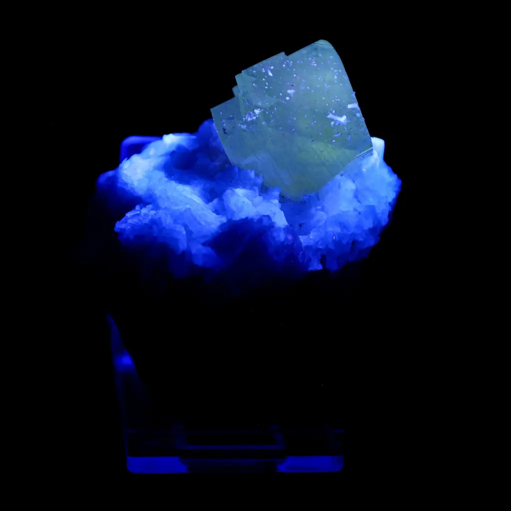 Powellite with Stilbite Rare Find Natural Mineral Specimen - image 2