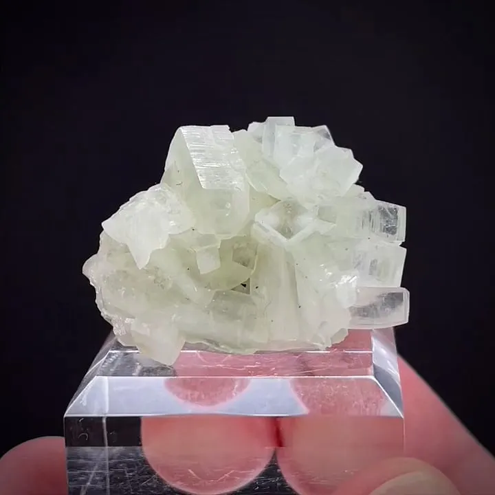Prehnite - image 1