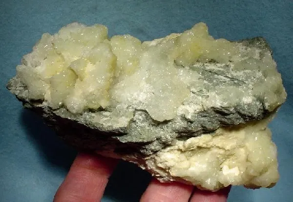 Prehnite image