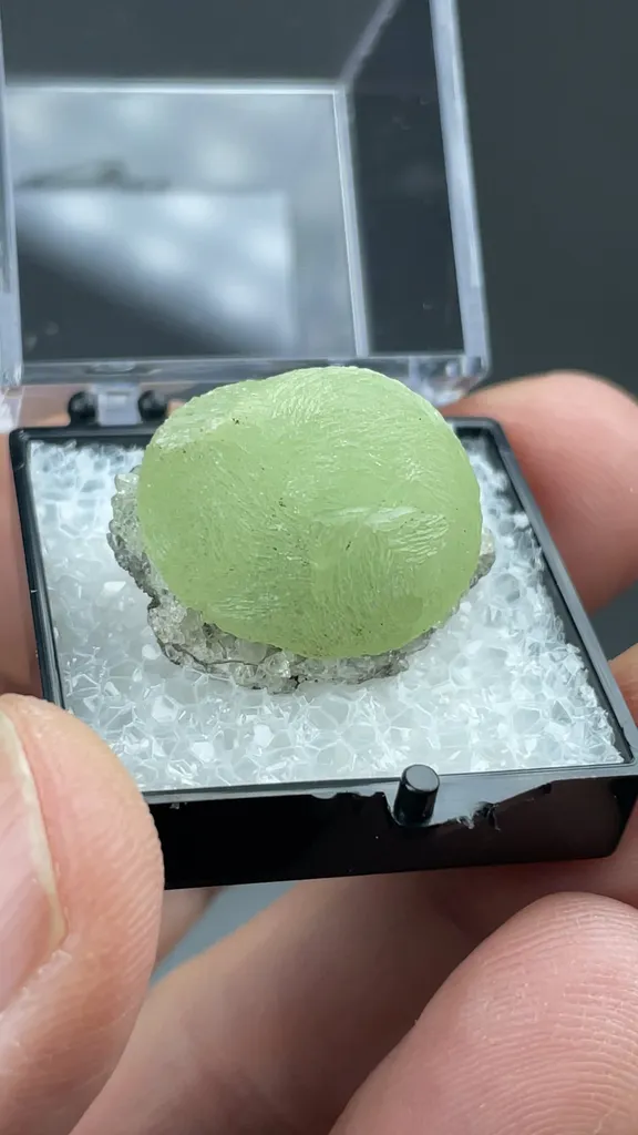 Prehnite - image 2