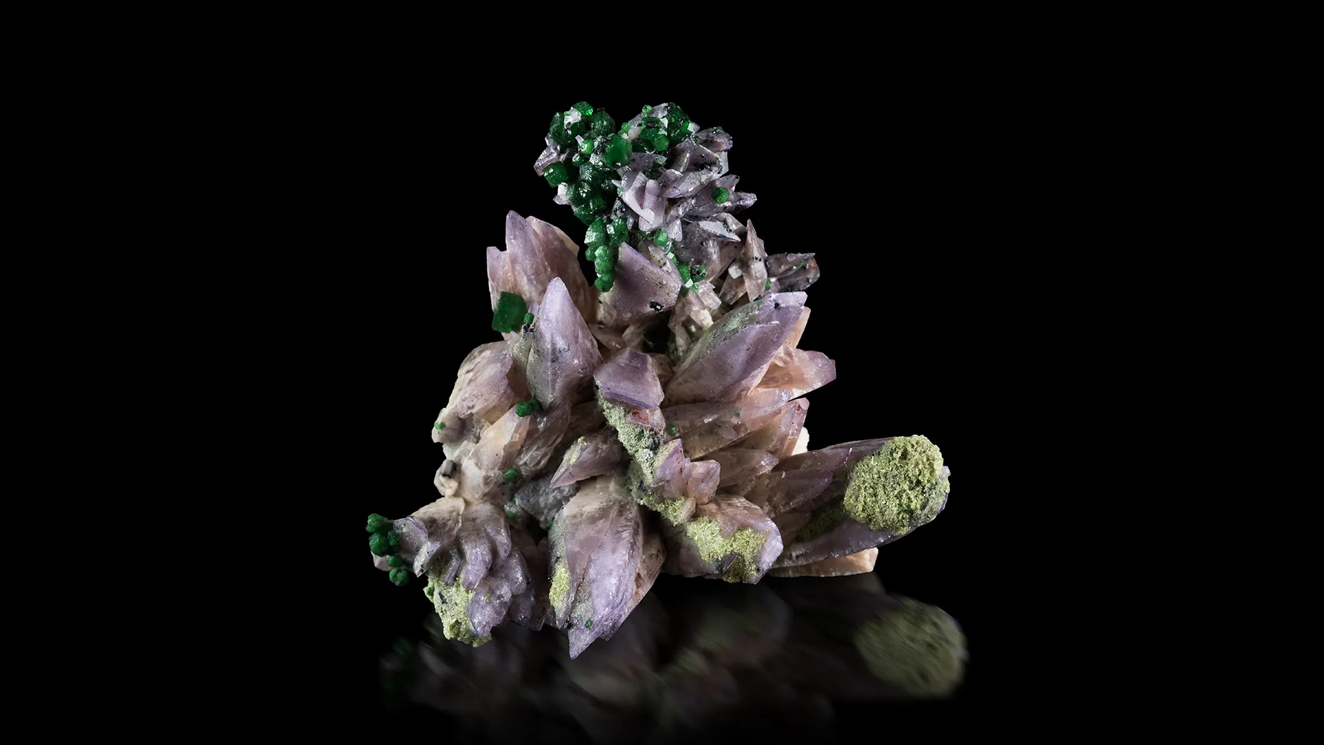 Prehnite - image 1