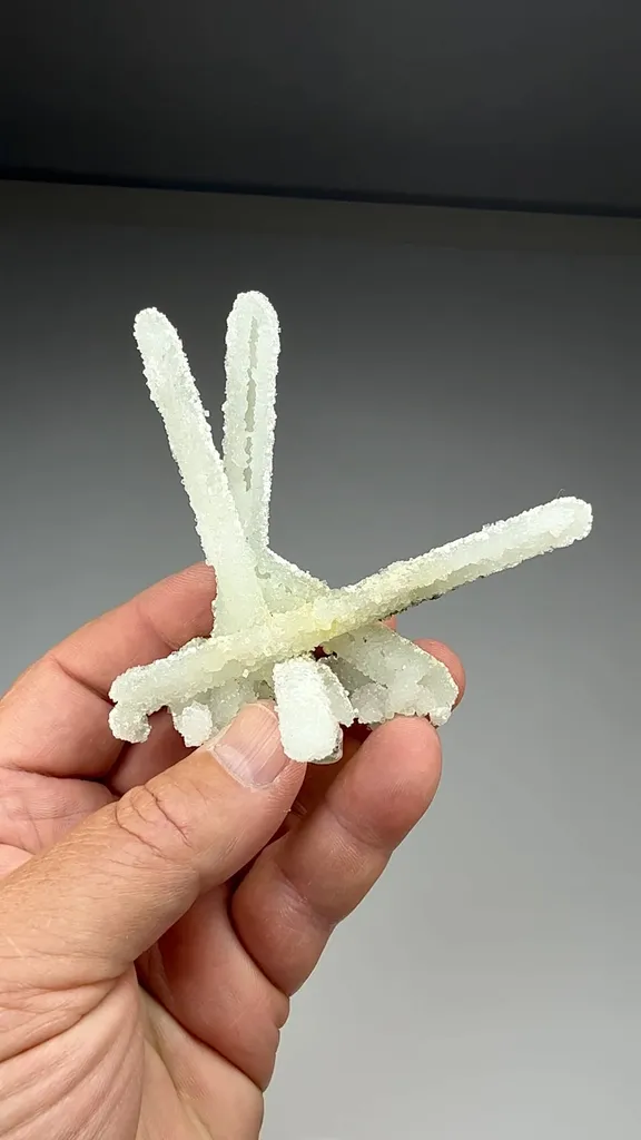 Prehnite after Laumontite (2149) - image 2