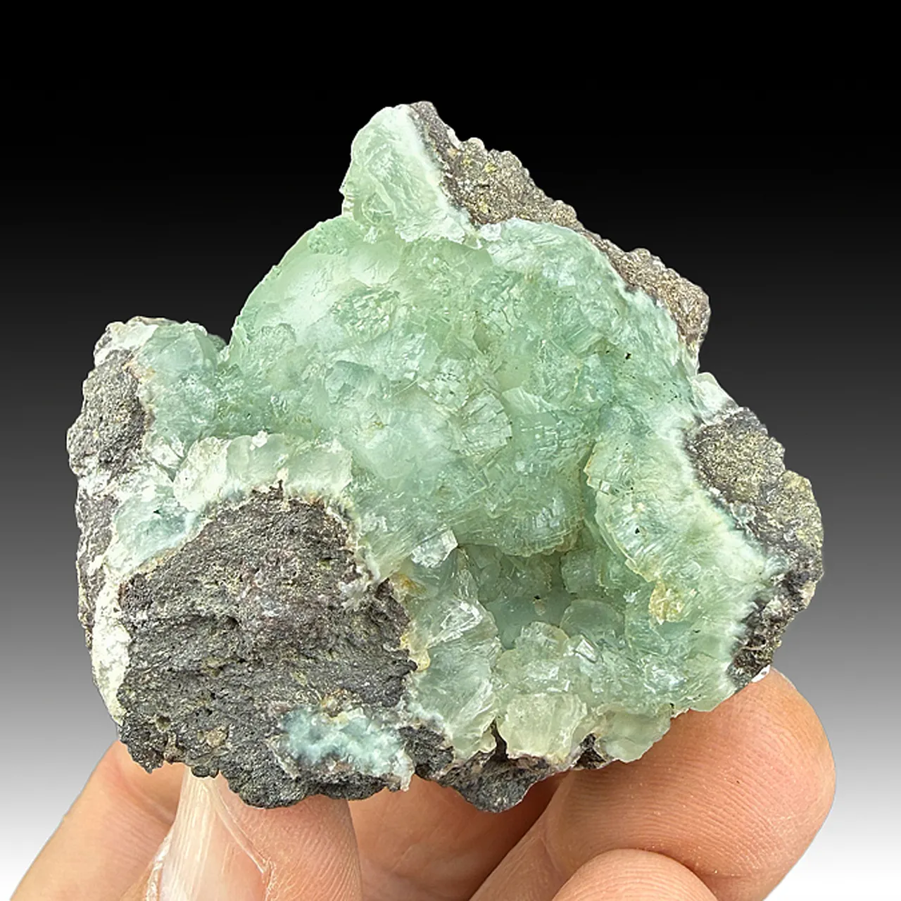 Prehnite - image 1