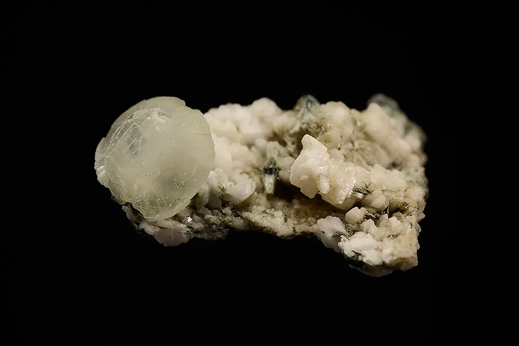 Prehnite - image 4