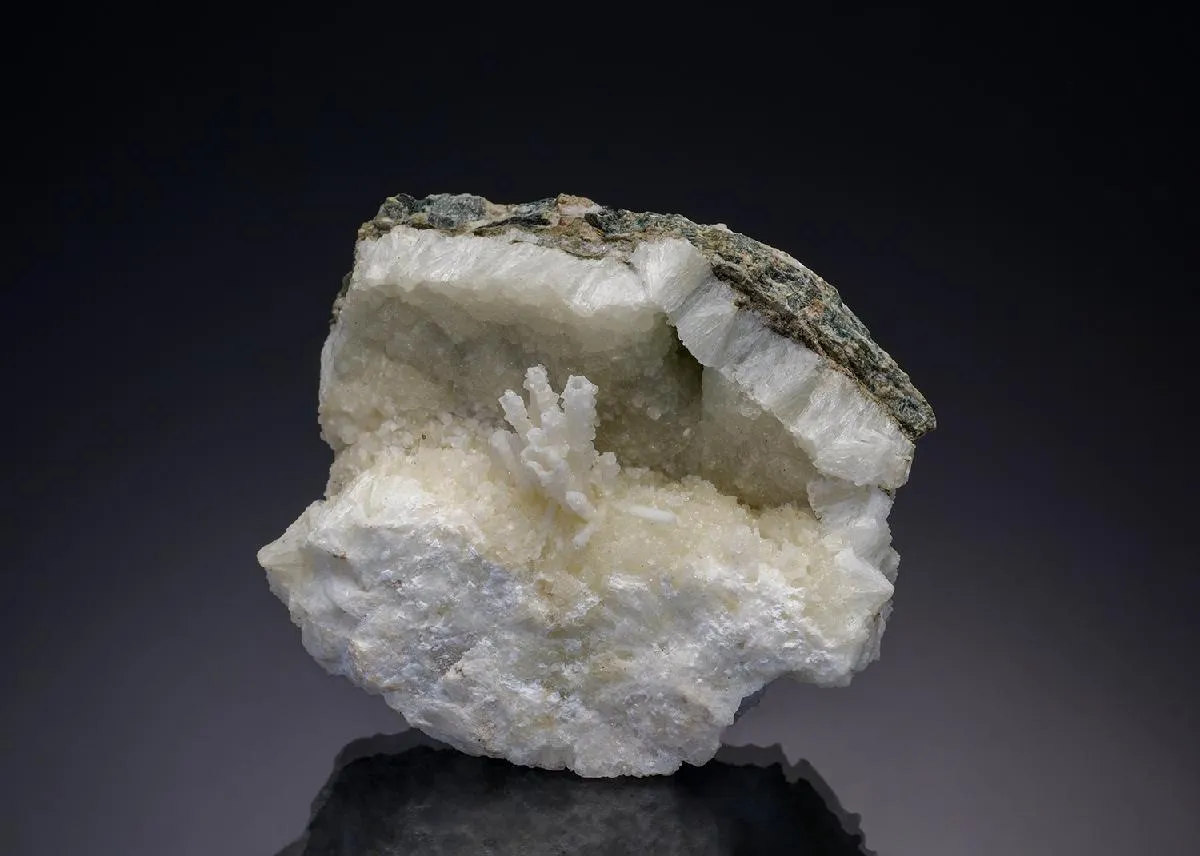 Prehnite - image 1