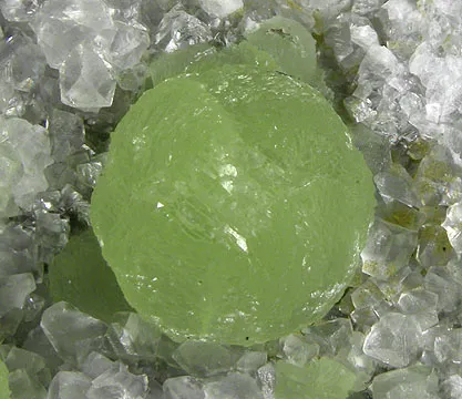 Prehnite, Calcite - image 2
