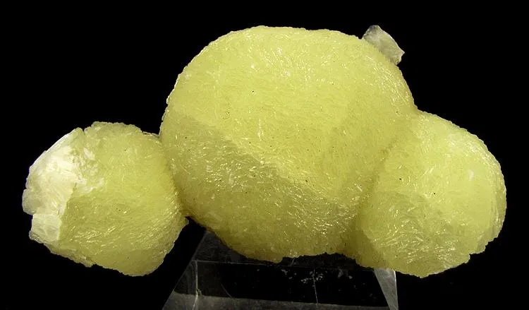 Prehnite, Calcite, Laumontite image