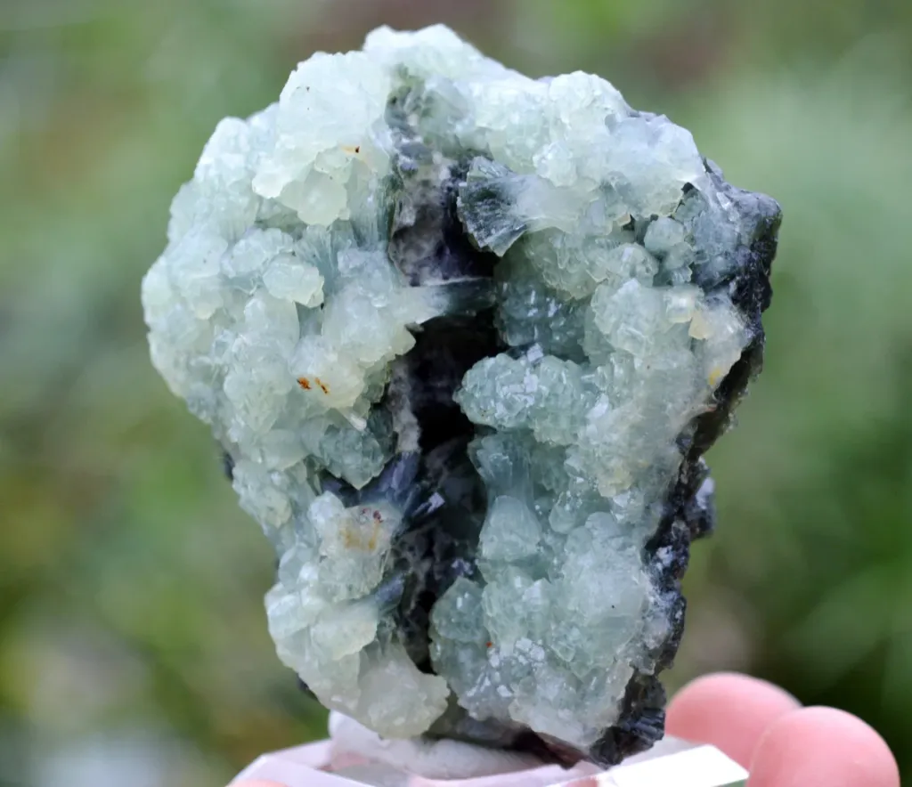 Prehnite & Epidote - 294 grams - Boumalne-Dadès Circle, Tinghir Province, Drâa-Tafilalet, Morocco image
