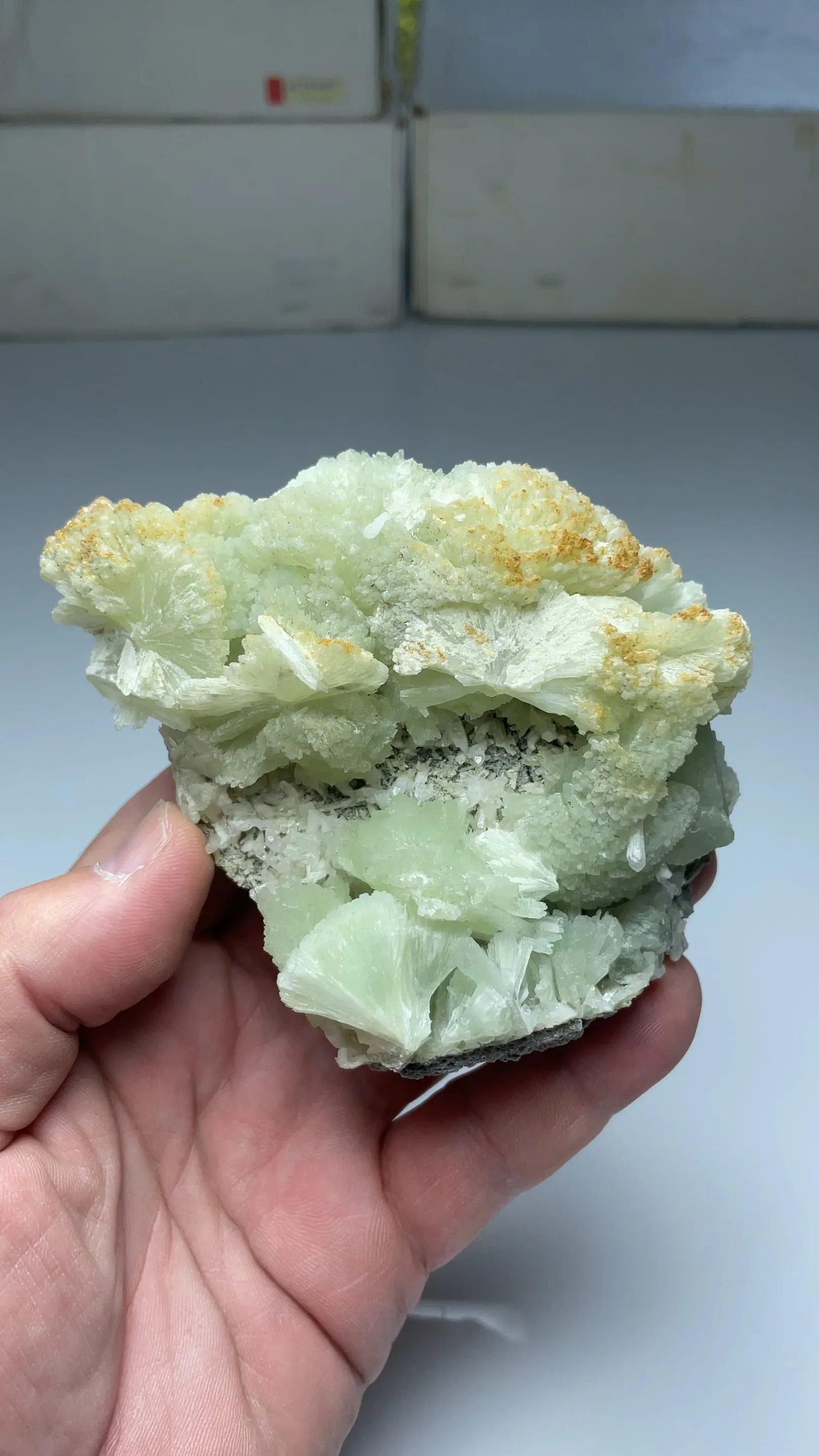Prehnite - image 2