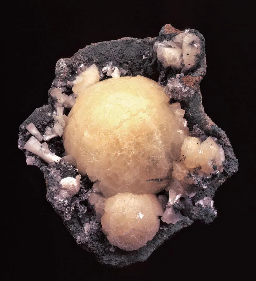 Prehnite - image 1