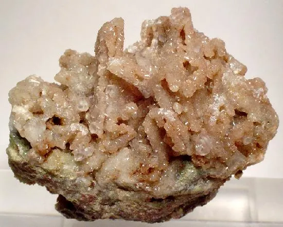 Prehnite, Laumontite image