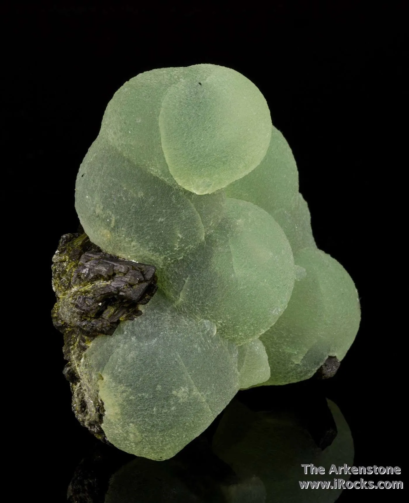 Prehnite on Epidote - image 4
