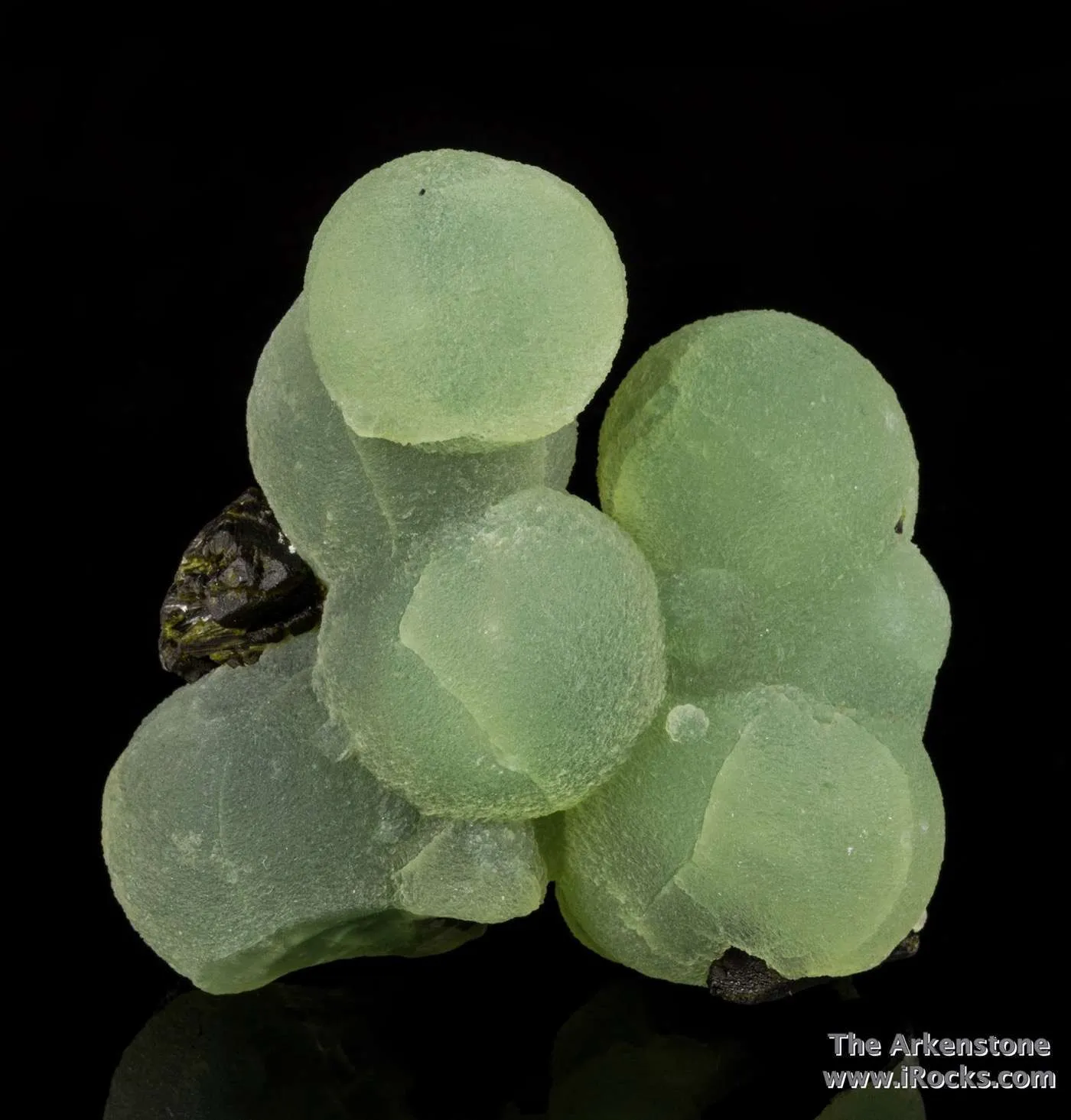 Prehnite on Epidote - image 1