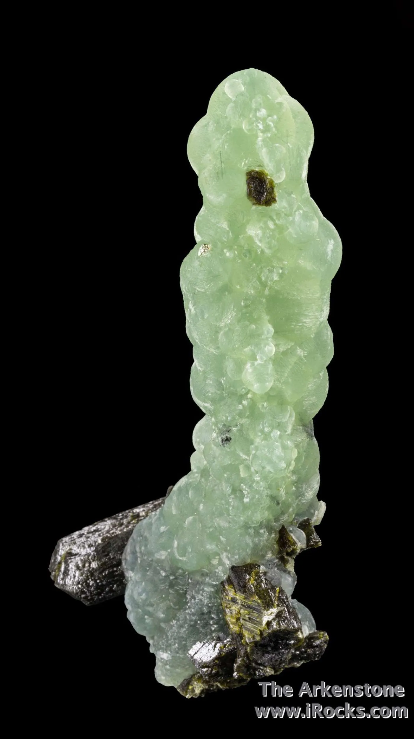 Prehnite on Epidote - image 5