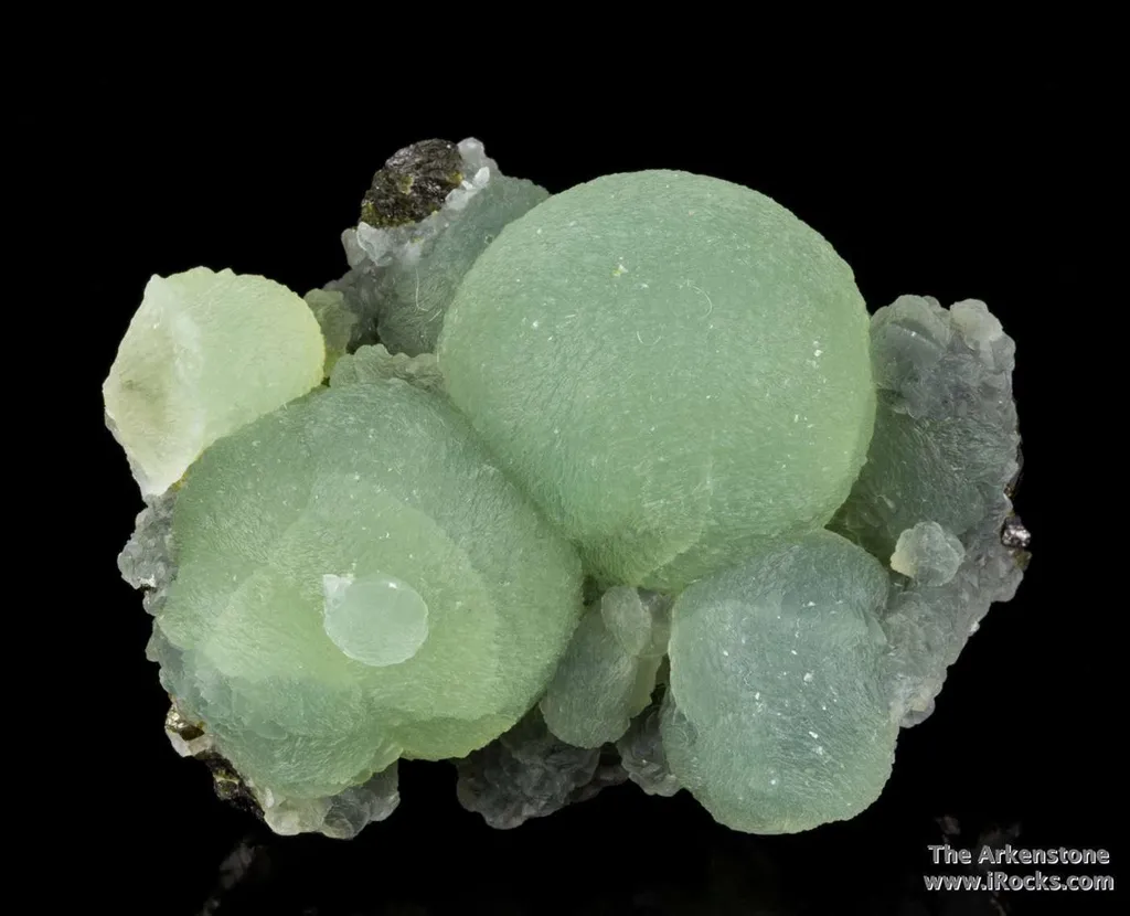Prehnite on Epidote - image 2