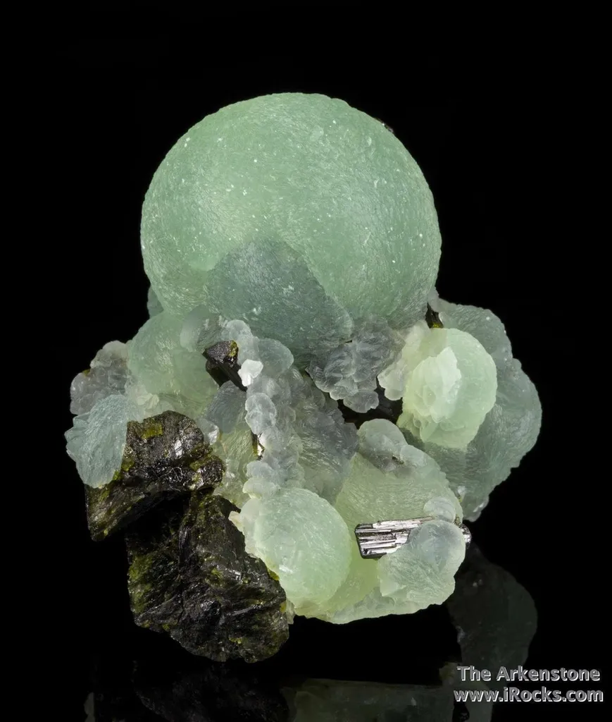 Prehnite on Epidote image