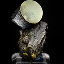 Prehnite on Epidote - image 3