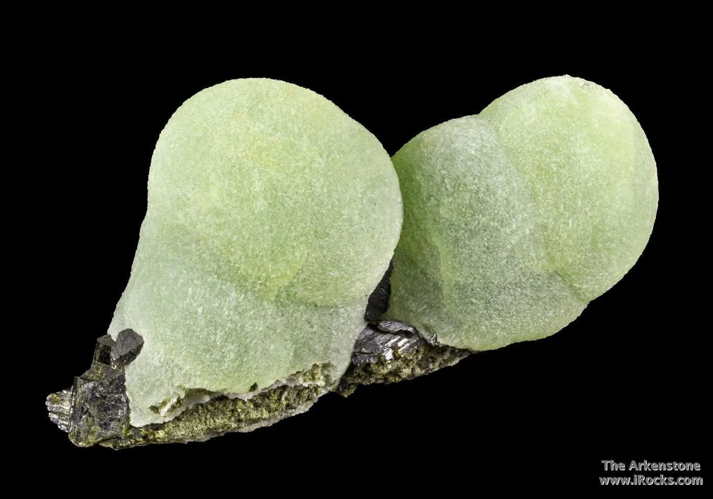 Prehnite on Epidote - image 4