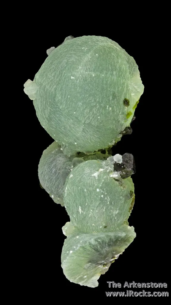 Prehnite on Epidote - image 5