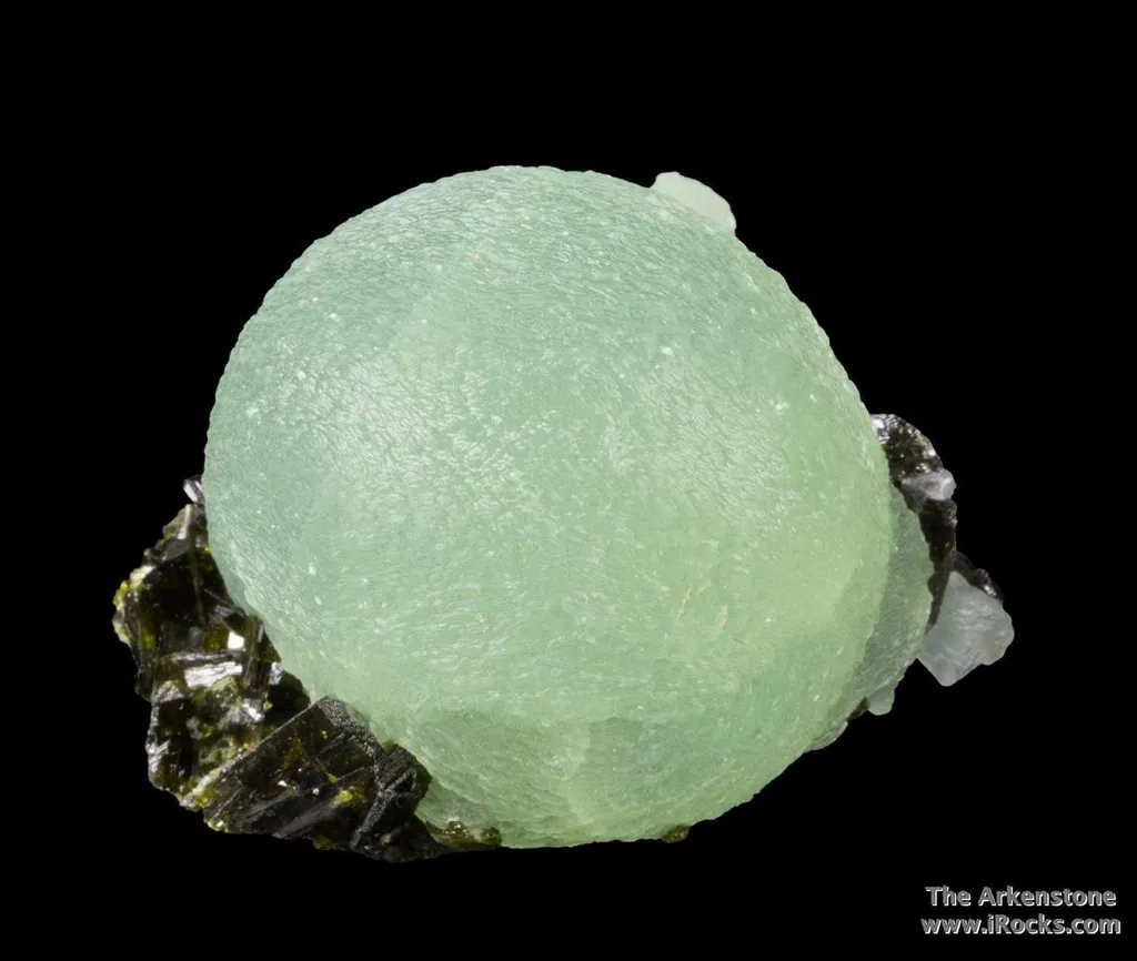 Prehnite on Epidote image