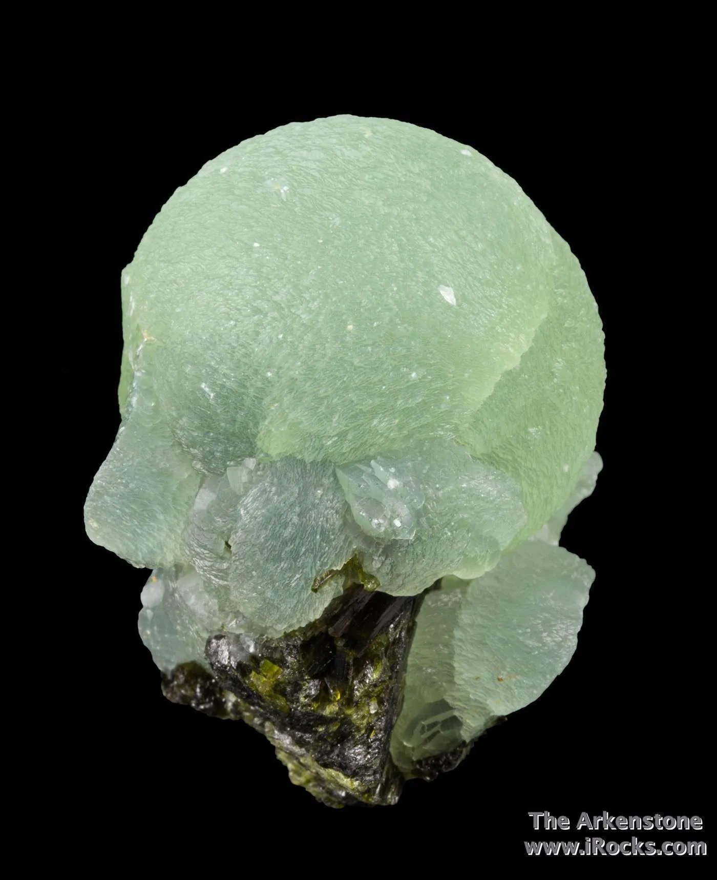 Prehnite on Epidote - image 3