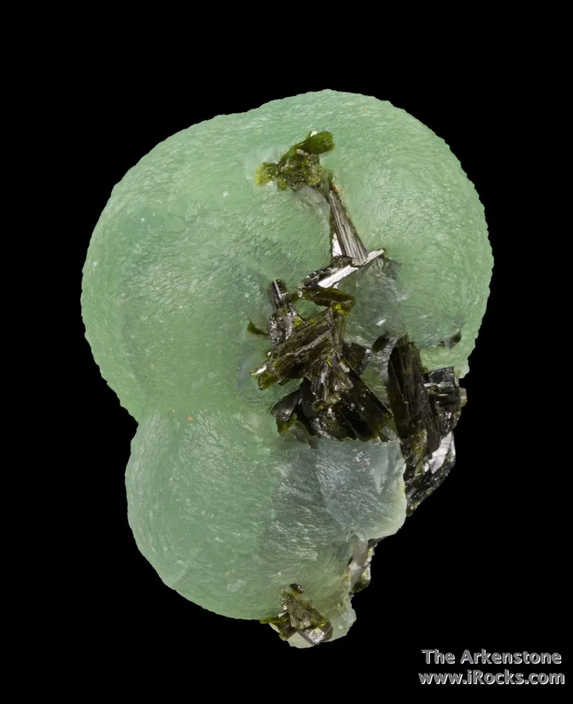 Prehnite on Epidote - image 4