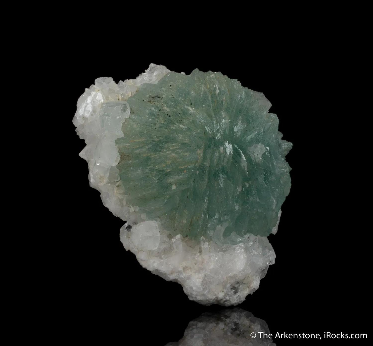 Prehnite on Quartz - image 5