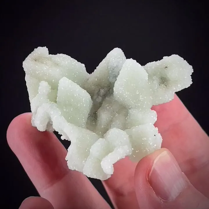 Prehnite ps. Glauberite image