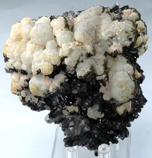 Prehnite, Quartz image