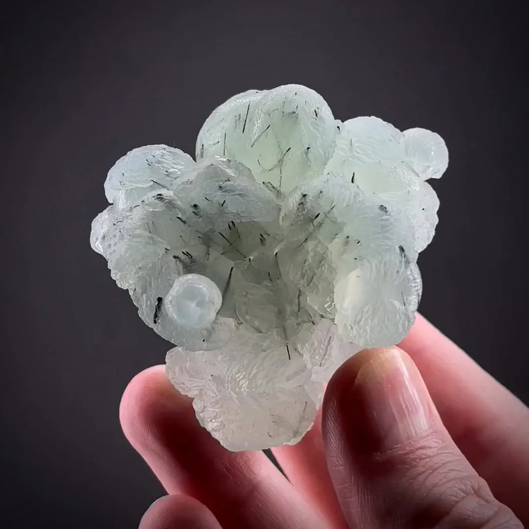 Prehnite with Epidote inclusions - image 1