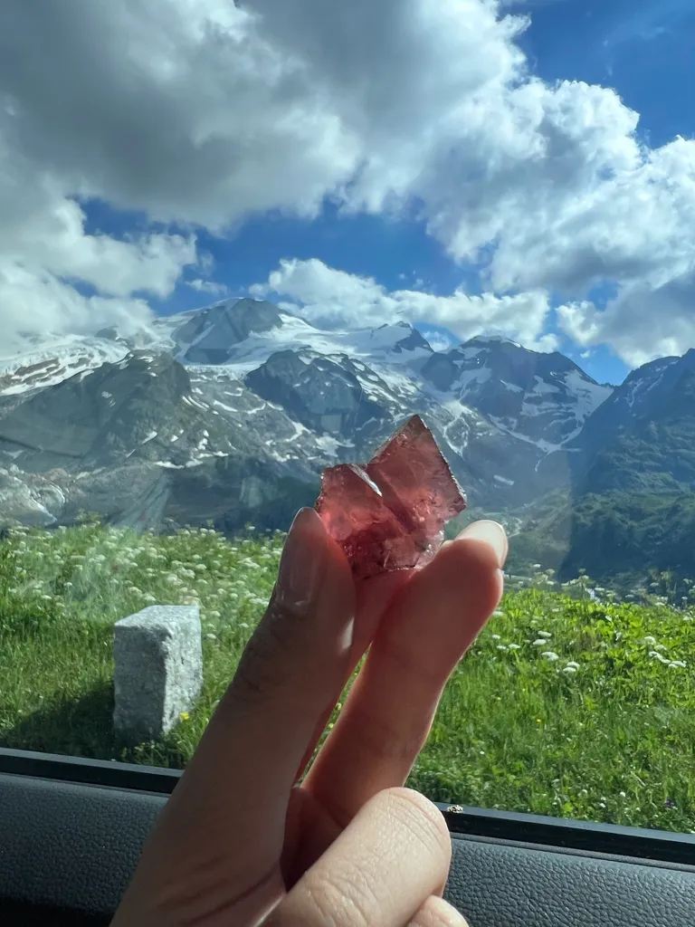 Premium Twin Octahedral Red Fluorite | Göscheneralp, Uri, Switzerland - image 6