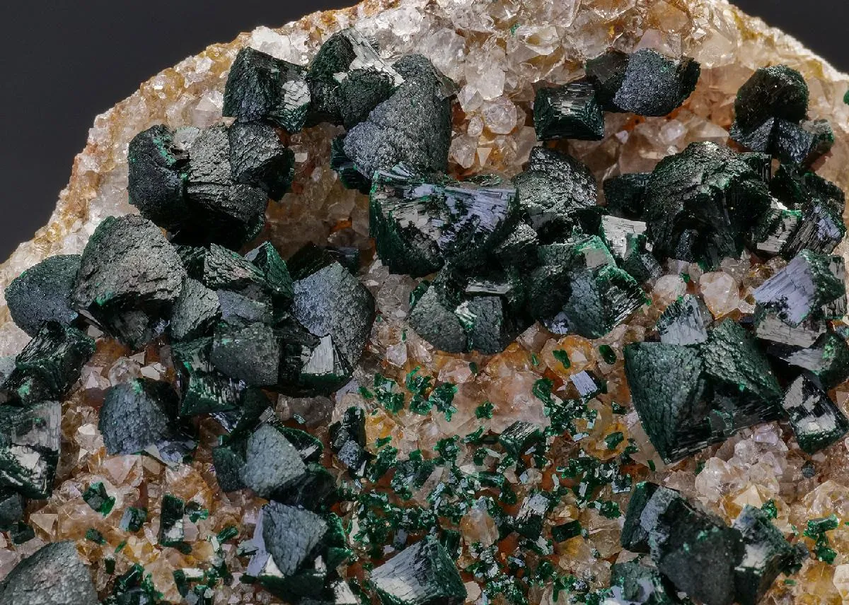 Primary Malachite - image 1